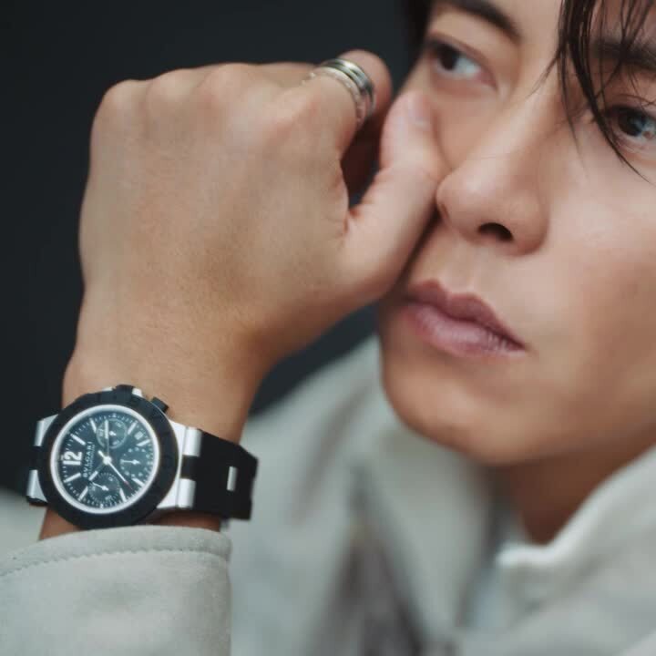 山下智久がブルガリの腕時計と紡ぐ、時を超えた美しき共鳴